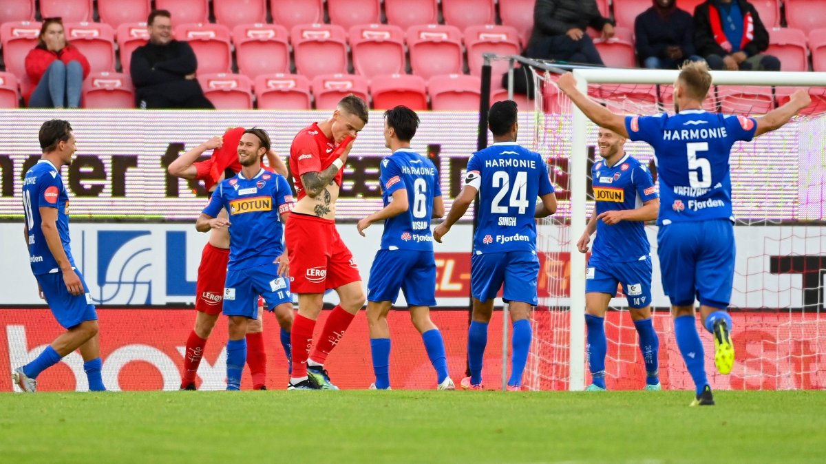 Nhận định soi kèo Brann vs Rangers lúc 23h45 ngày 23/10/2025