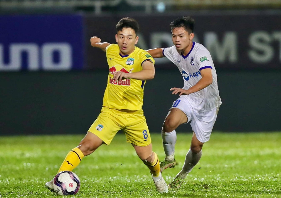Nhận định soi kèo HAGL vs SLNA lúc 17h00 ngày 3/10/2025
