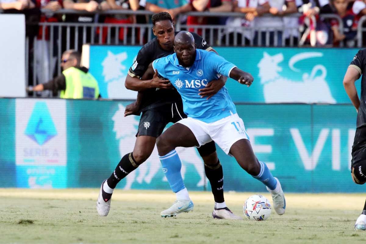 Nhận định soi kèo Napoli vs Cagliari lúc 0h00 ngày 4/12/2025